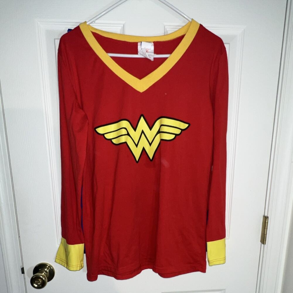 Rubie's Wonder Woman Women's Costume Top Large‎ with Attached Cape